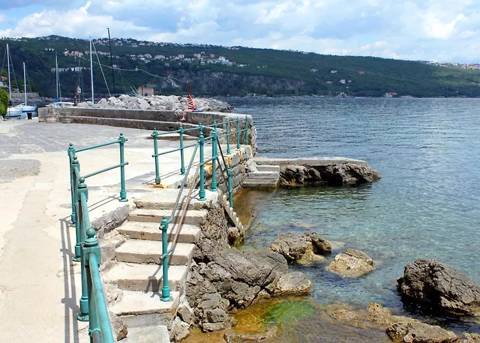 Apartment By The Sea - Volosko, - 7839 *